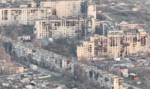 Місто перетворилося на смертельну пастку: РФ блокує евакуацію з Олешок