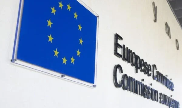Заборона соцмереж для дітей до 13 років: Єврокомісія представила законопроєкт Kids Act